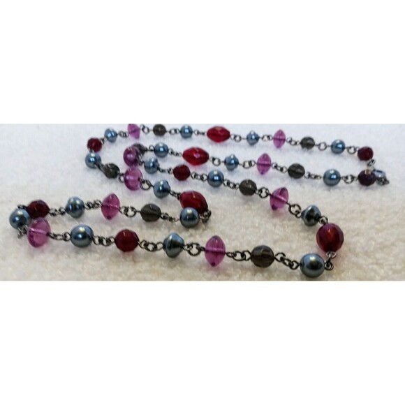 Avon Designer Signed "BW" Faux Pearl Red & Purple Acrylic Beaded Necklace 28 in - Picture 7 of 7